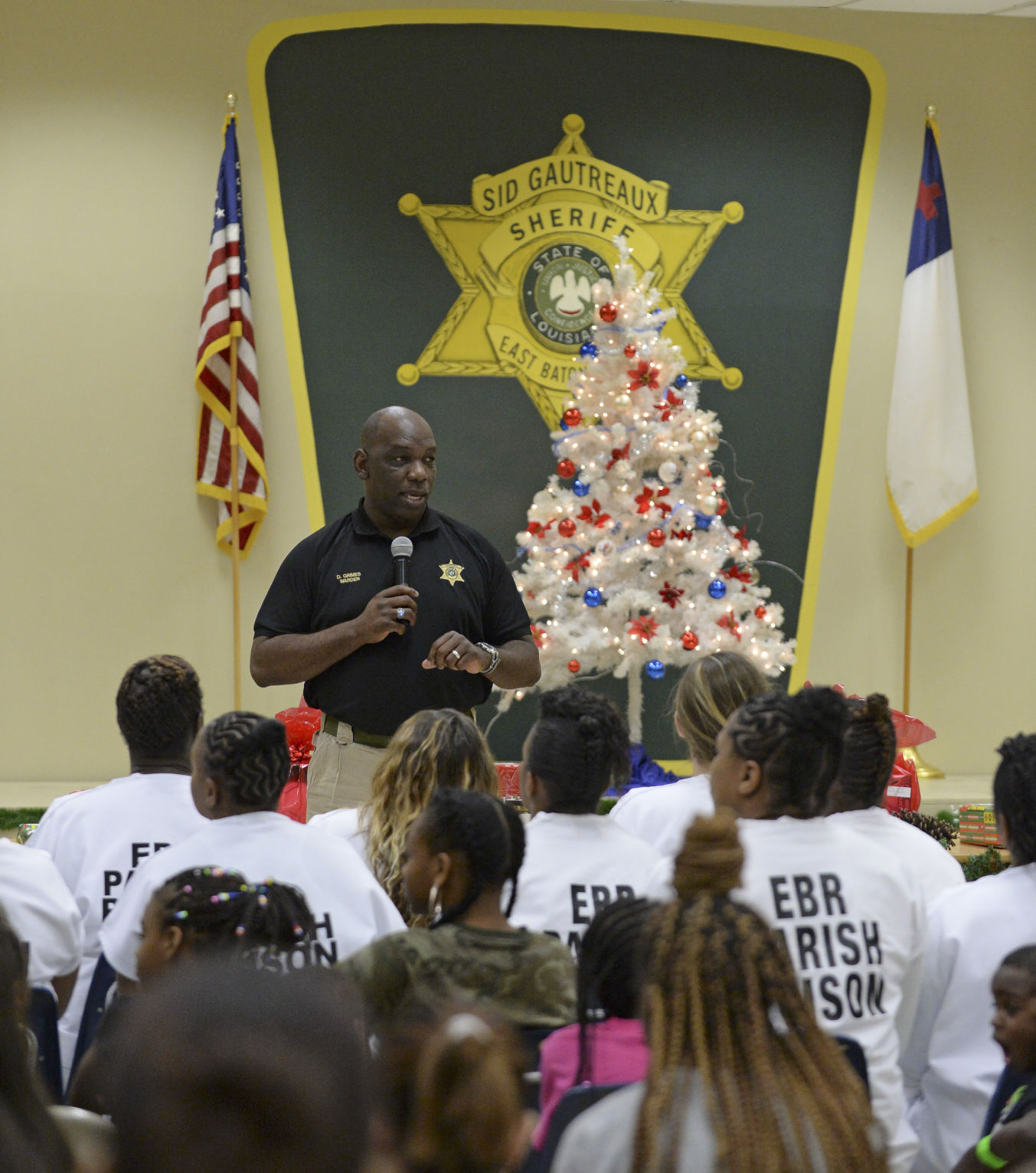BR.toygiveaway.122117 HS 264.JPG